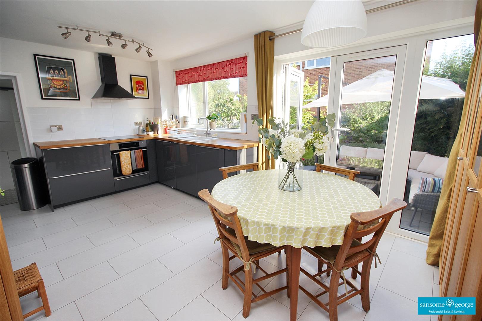 3 bed property in Wintringham Way, Purley On Thames